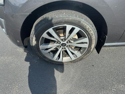 Magnetic Metallic 2020 Ford Expedition Max Platinum