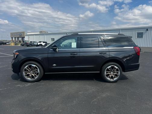 Dark Matter Gray Metallic 2026 Ford Expedition King Ranch