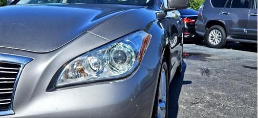 2011 INFINITI M37 Base