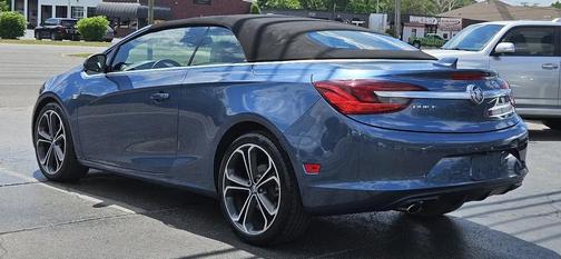 Deep Sky Metallic 2017 Buick Cascada Premium