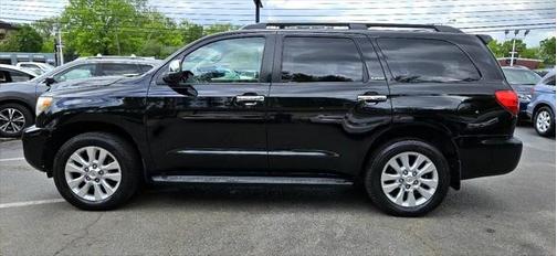 2010 Toyota Sequoia Platinum