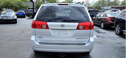 2008 Toyota Sienna XLE