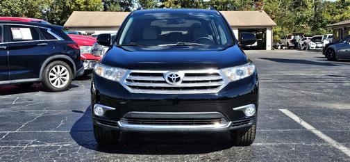 2012 Toyota Highlander SE