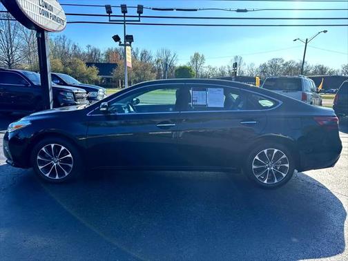 2017 Toyota Avalon XLE Premium