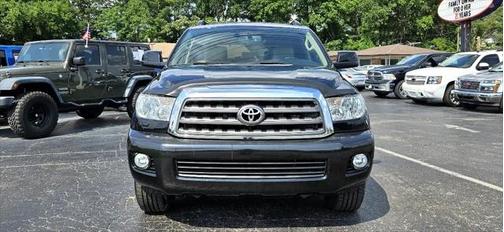 2014 Toyota Sequoia SR5