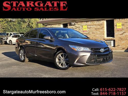 2017 Toyota Camry SE