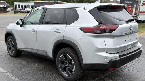 Brilliant Silver Metallic 2025 Nissan Rogue SV