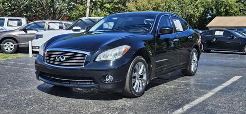 2013 INFINITI M37x Base