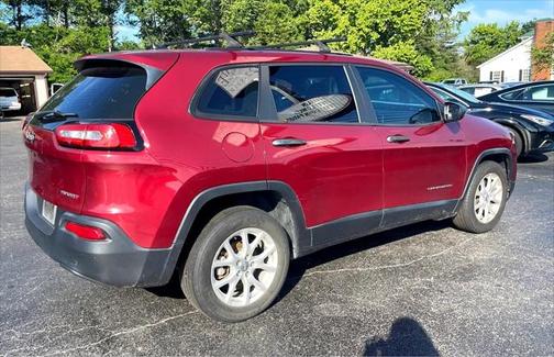 2015 Jeep Cherokee Sport