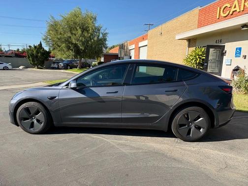 2023 Tesla Model 3 Standard Range