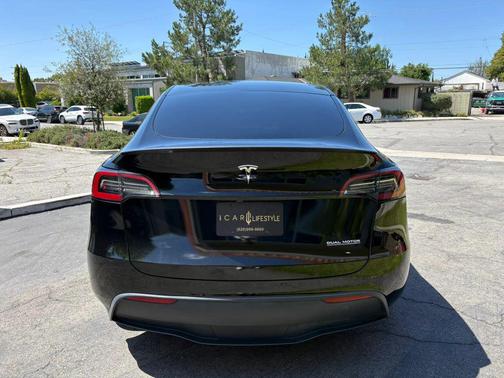 Solid Black 2023 Tesla Model Y Performance Dual Motor All-Wheel Drive