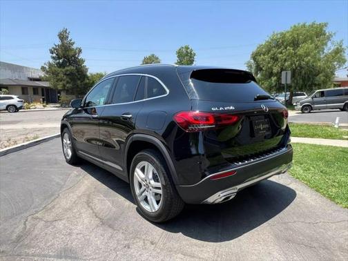 2021 Mercedes-Benz GLA 250 Base 4MATIC