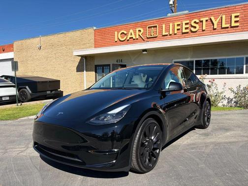 2023 Tesla Model Y Performance Dual Motor All-Wheel Drive