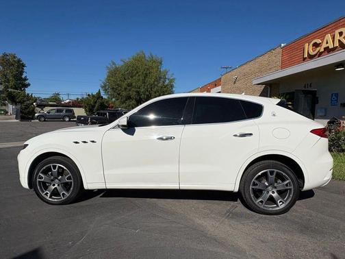 2019 Maserati Levante Base