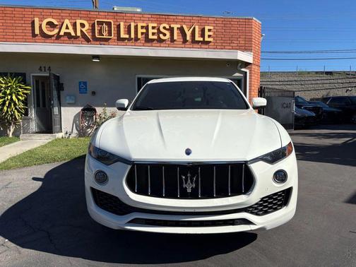 2019 Maserati Levante Base