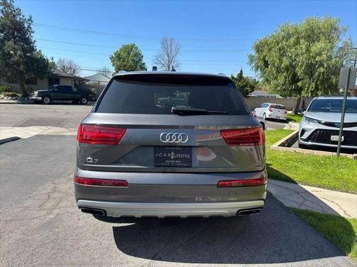 2019 Audi Q7 45 Premium