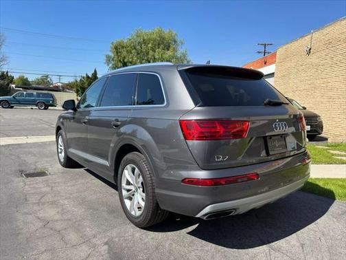 2019 Audi Q7 45 Premium
