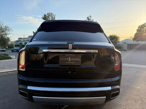 2023 Rolls-Royce Cullinan Sport Utility 4D