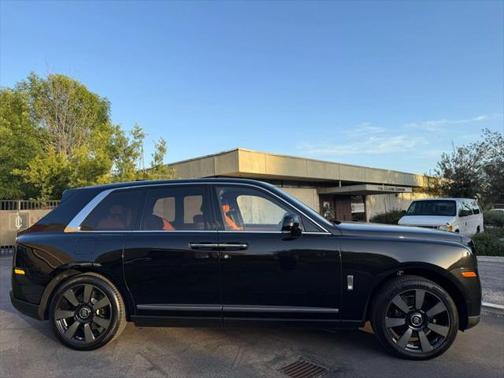 2023 Rolls-Royce Cullinan Sport Utility 4D