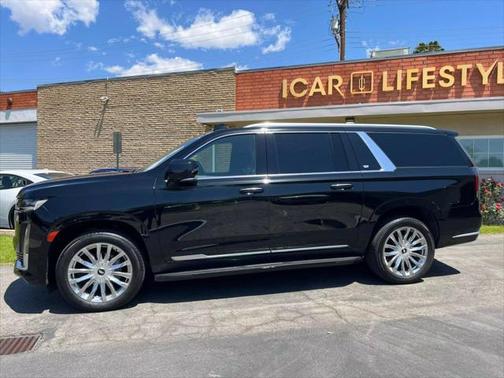 2023 Cadillac Escalade ESV Sport