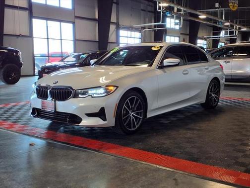 2021 BMW 330 i