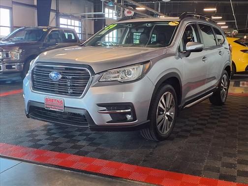 Ice Silver Metallic 2020 Subaru Ascent Limited 8-Passenger