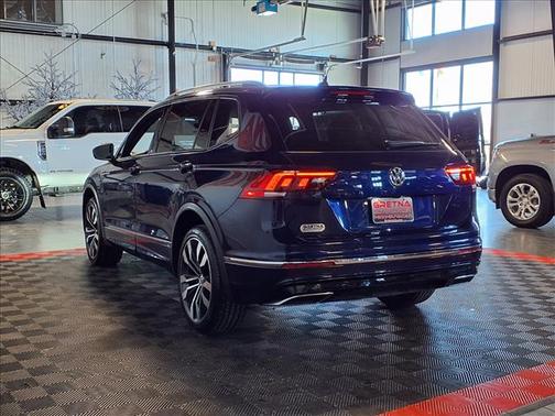 2021 Volkswagen Tiguan 2.0T SEL R-Line 4MOTION