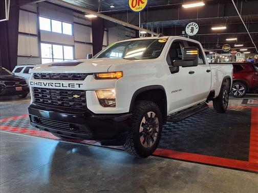 Summit White 2021 Chevrolet Silverado 2500 Custom