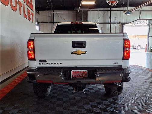 Iridescent Pearl Tricoat 2018 Chevrolet Silverado 2500 LTZ