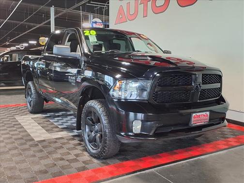 Diamond Black Crystal Pearl 2020 RAM 1500 Classic Express