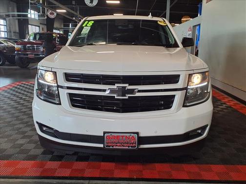 Summit White 2018 Chevrolet Suburban LT