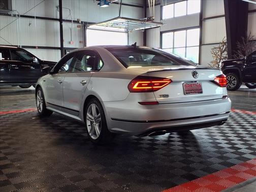 2018 Volkswagen Passat 3.6L V6 GT