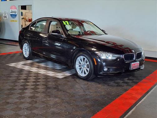 Black Sapphire Metallic 2017 BMW 320 i