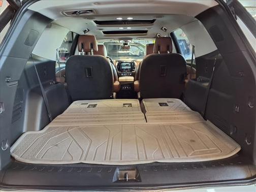 Iridescent Pearl Tricoat 2018 Chevrolet Traverse High Country