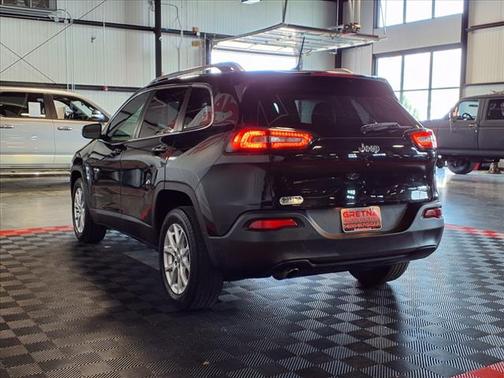 2018 Jeep Cherokee Latitude Plus