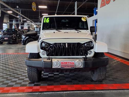 2016 Jeep Wrangler Unlimited Sahara