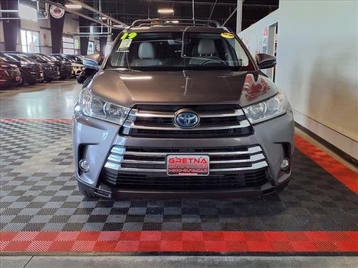 Predawn Gray Mica 2019 Toyota Highlander Hybrid Limited