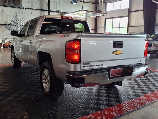 Silver Ice Metallic 2018 Chevrolet Silverado 1500 1LT