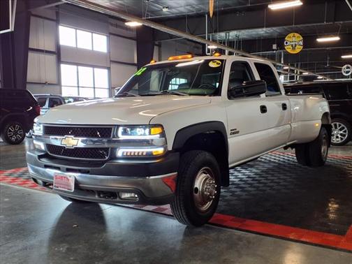 2002 Chevrolet Silverado 3500 LT Crew Cab