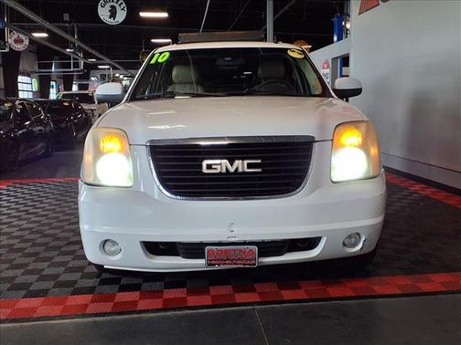 Summit White 2010 GMC Yukon XL 1500 SLT