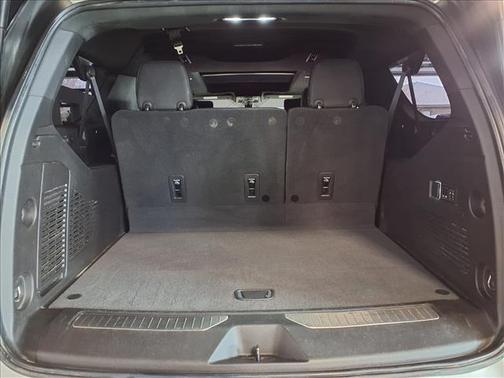 2021 Chevrolet Suburban 4WD High Country