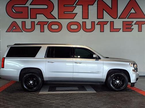 Silver Ice Metallic 2016 Chevrolet Suburban LT