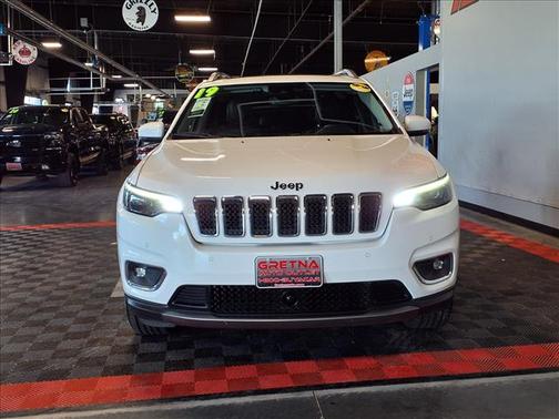 Bright White Clearcoat 2019 Jeep Cherokee Limited