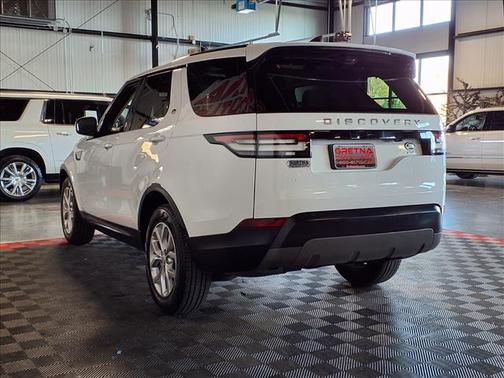 2017 Land Rover Discovery SE