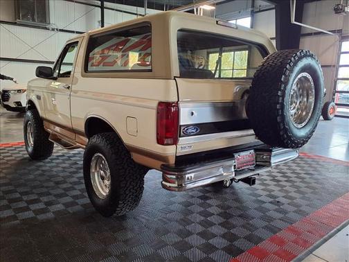 Cream 1995 Ford Bronco Eddie Bauer