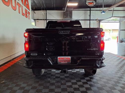 Black 2024 Chevrolet Silverado 2500 Custom