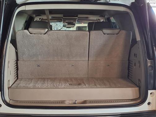 White Frost Tricoat 2016 GMC Yukon SLT