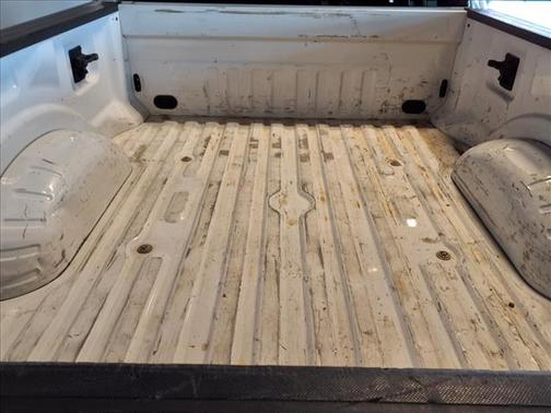 Oxford White 2021 Ford F-250 Lariat