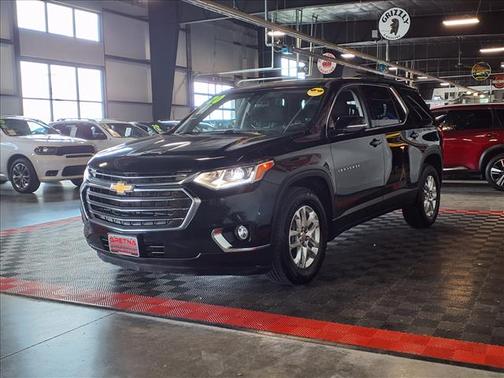 Midnight Blue Metallic 2020 Chevrolet Traverse LT Cloth
