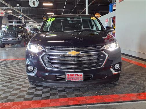 Midnight Blue Metallic 2020 Chevrolet Traverse LT Cloth